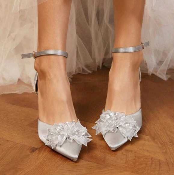 Shoes - Pointed Toe Rhinestone Bow Decor Women High Heel Pumps